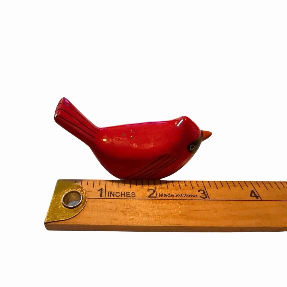 Cardinal Bird Salt & Pepper Shakers Red Ceramic Pair Cottage Farmhouse Decor